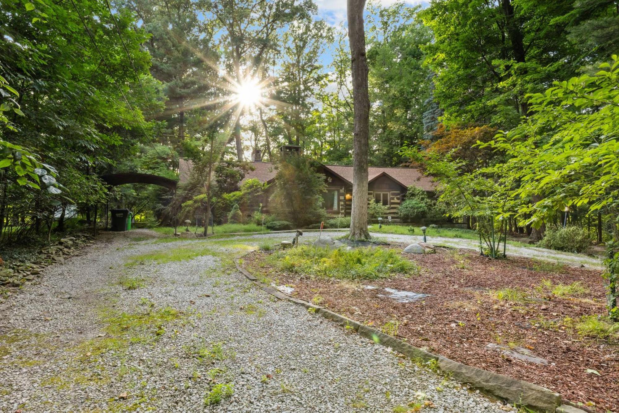 Log Cabin - Natures Oasis - Fire Pit & Gazebo Cleveland Buitenkant foto